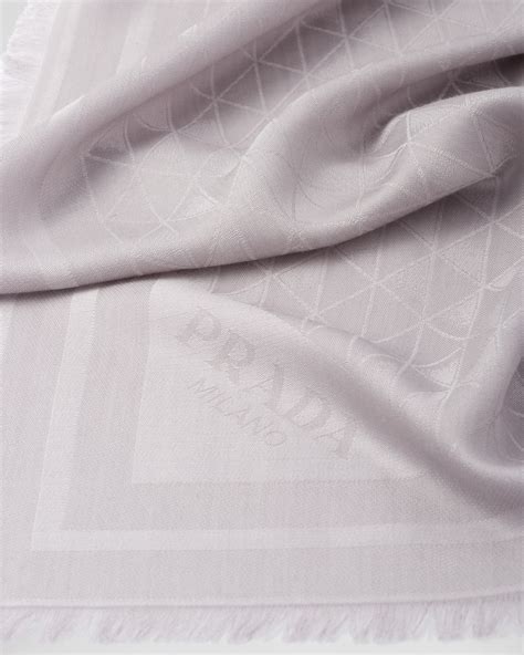 Symbole silk and wool jacquard shawl 